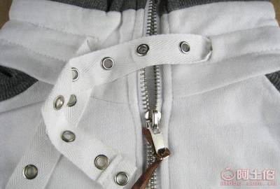 【時尚立領(lǐng)帶帽女外套新款保暖外套拉鏈帶帽外套夾克女廠家批發(fā)】蘇州新區(qū)情又獨鐘禮品店 - 產(chǎn)品庫