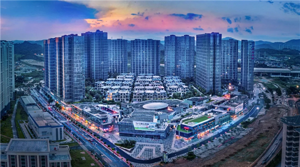 蘿崗·敏捷廣場盛大開業，超90%品牌首進長嶺街道，打造區域創新教育新地標